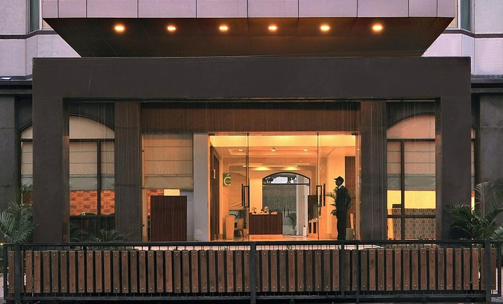 Hotel Haut Monde Gurgaon Eksteriør bilde